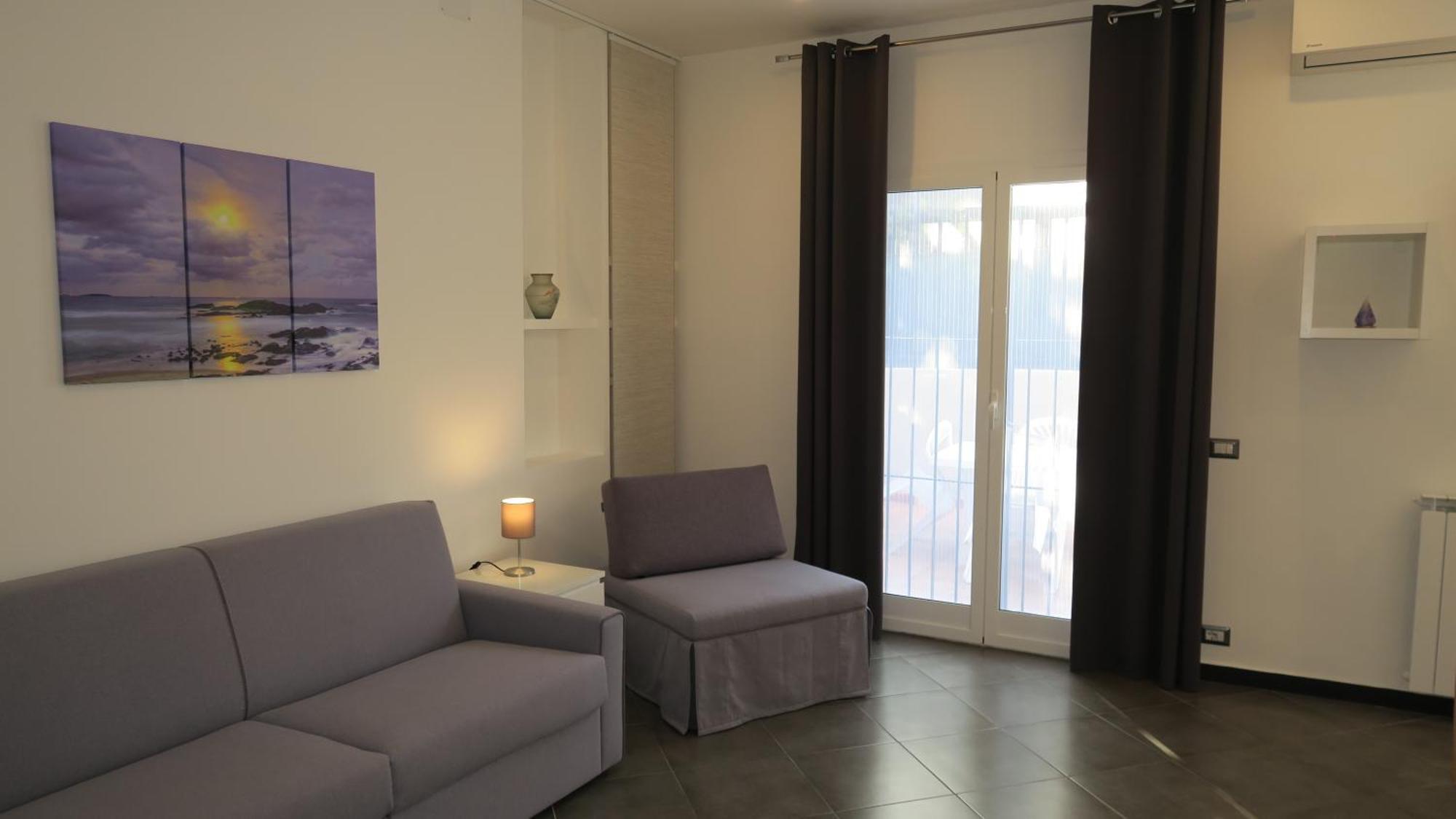 סאבונה Karina, To The Beach With Terrace And Private Parking מראה חיצוני תמונה