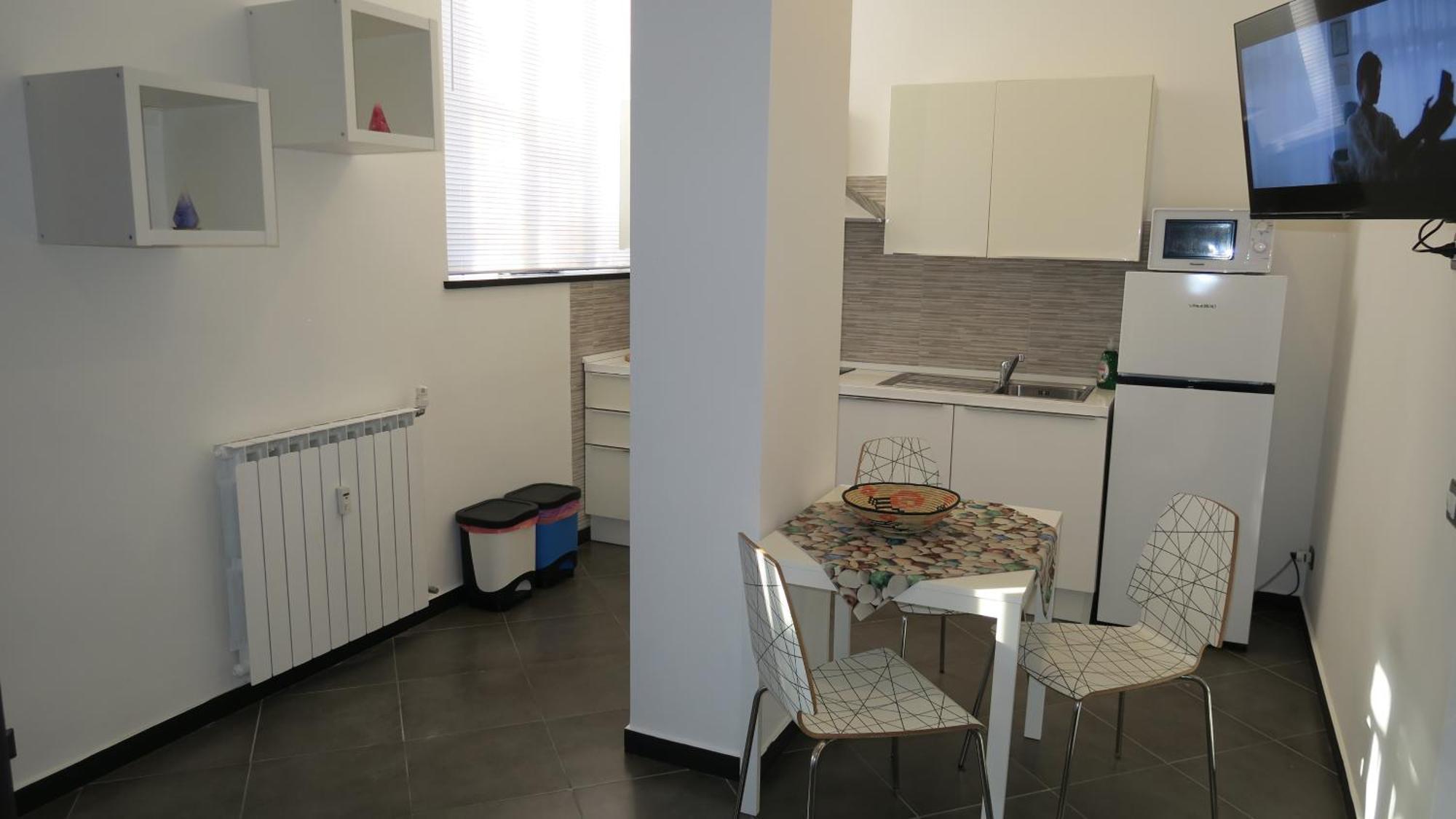 סאבונה Karina, To The Beach With Terrace And Private Parking מראה חיצוני תמונה
